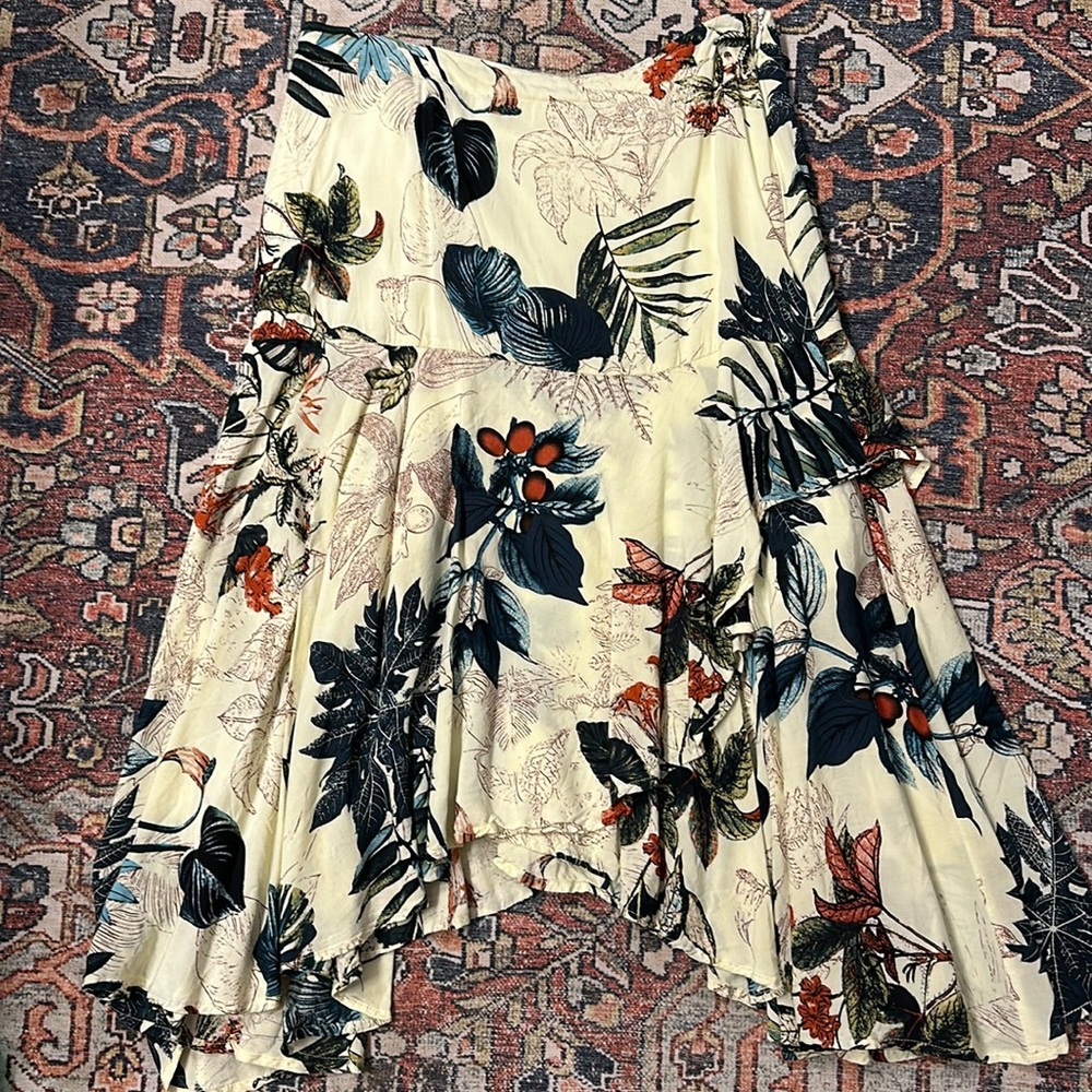 Handkerchief hem Nasty Gal skirt, side zip, size 8